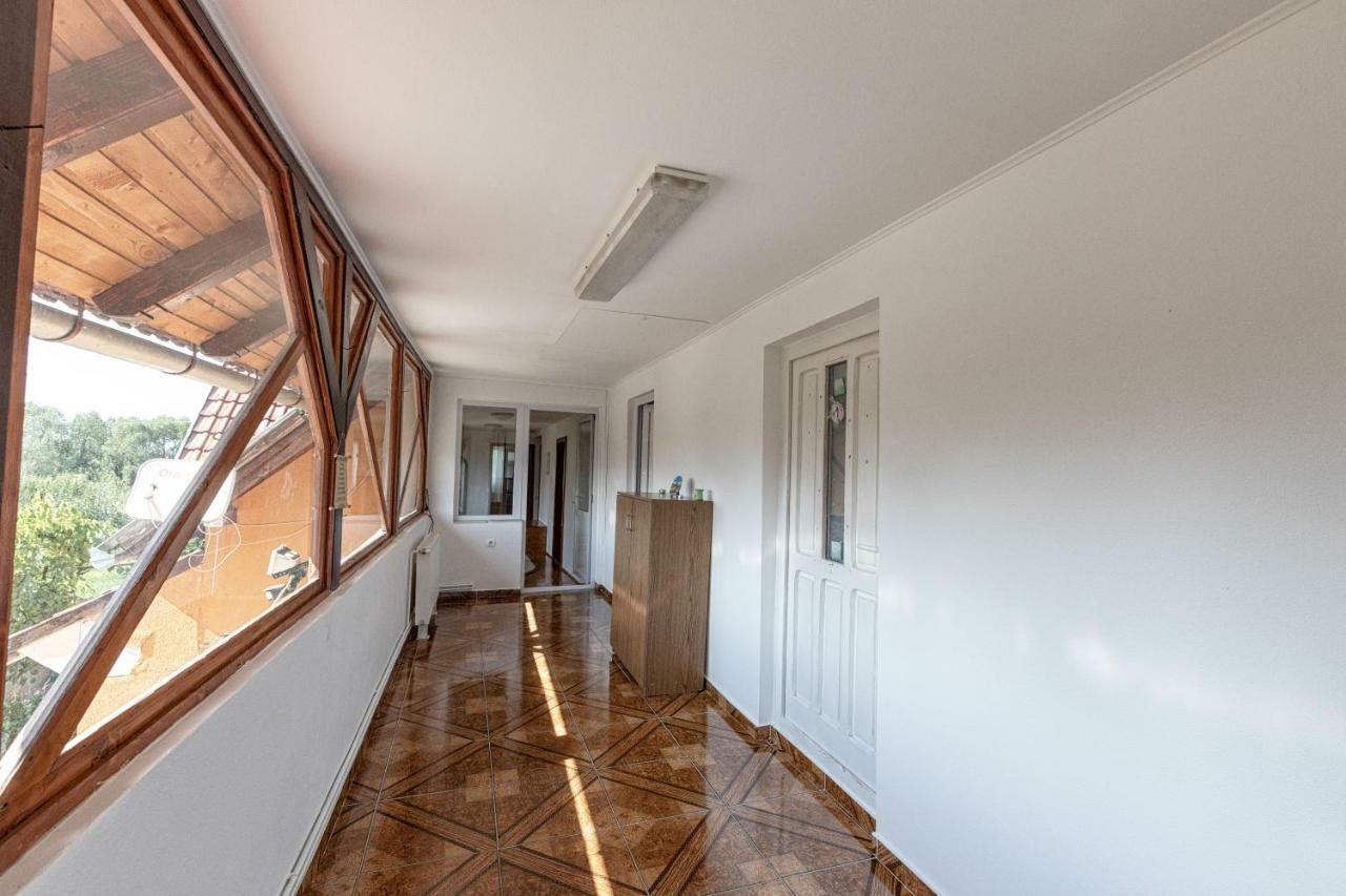 Casa Mihai Purcareni Exterior foto